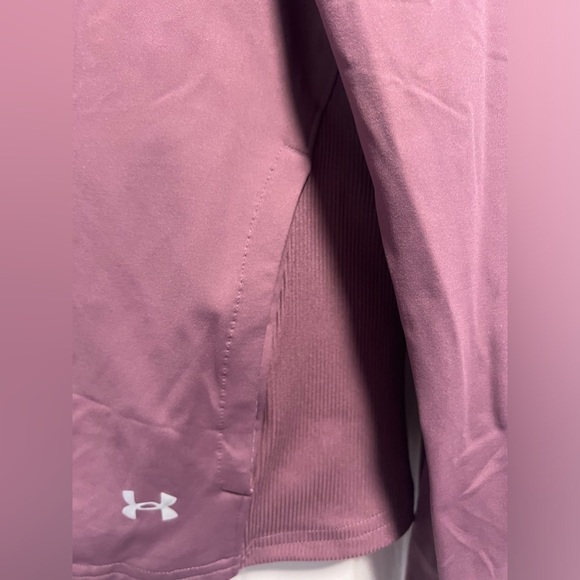 Brand New With Tags Under Armour Fitted Full Zip Run Boston 2021 Marathon Jacket - Picture 3 of 6